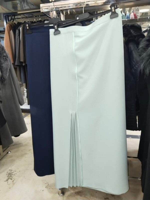 Jupe à plis satin